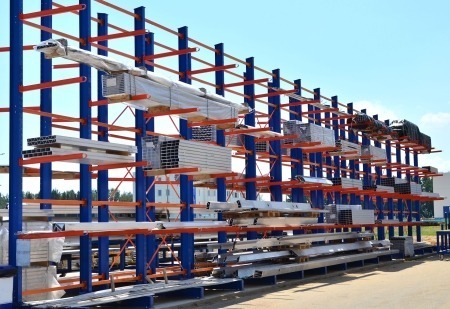 external cantilever racking